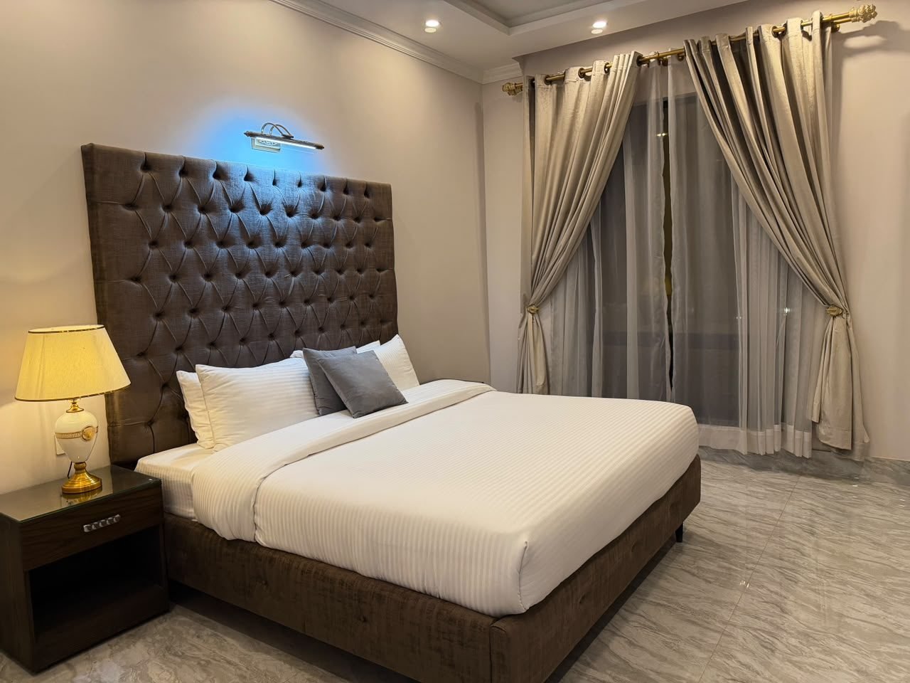 Two-Bedroom Presidential Suite