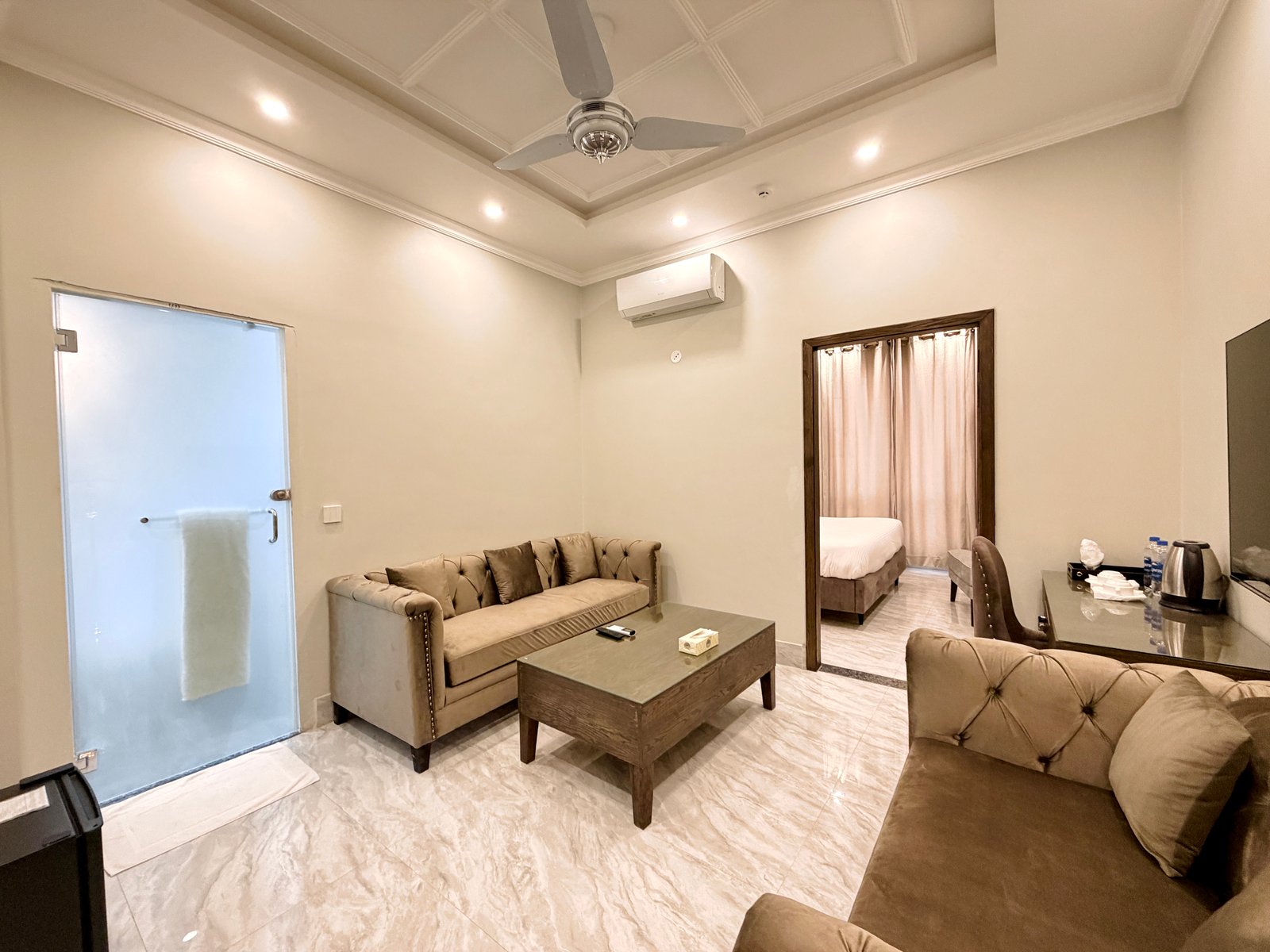 Junior Suite — interior